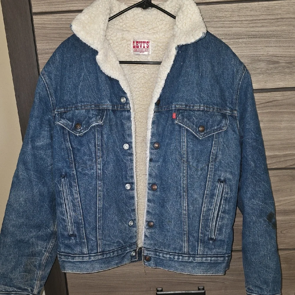 Levi's Jacket - Picture 1 of 4